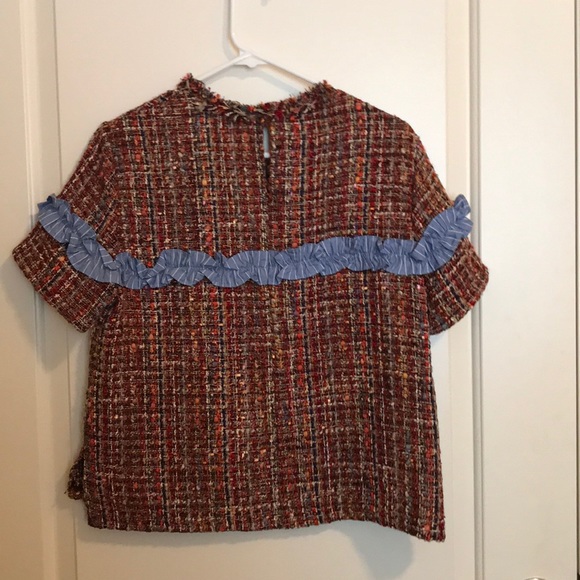 Zara Woven Shortsleeve top - Picture 2 of 2